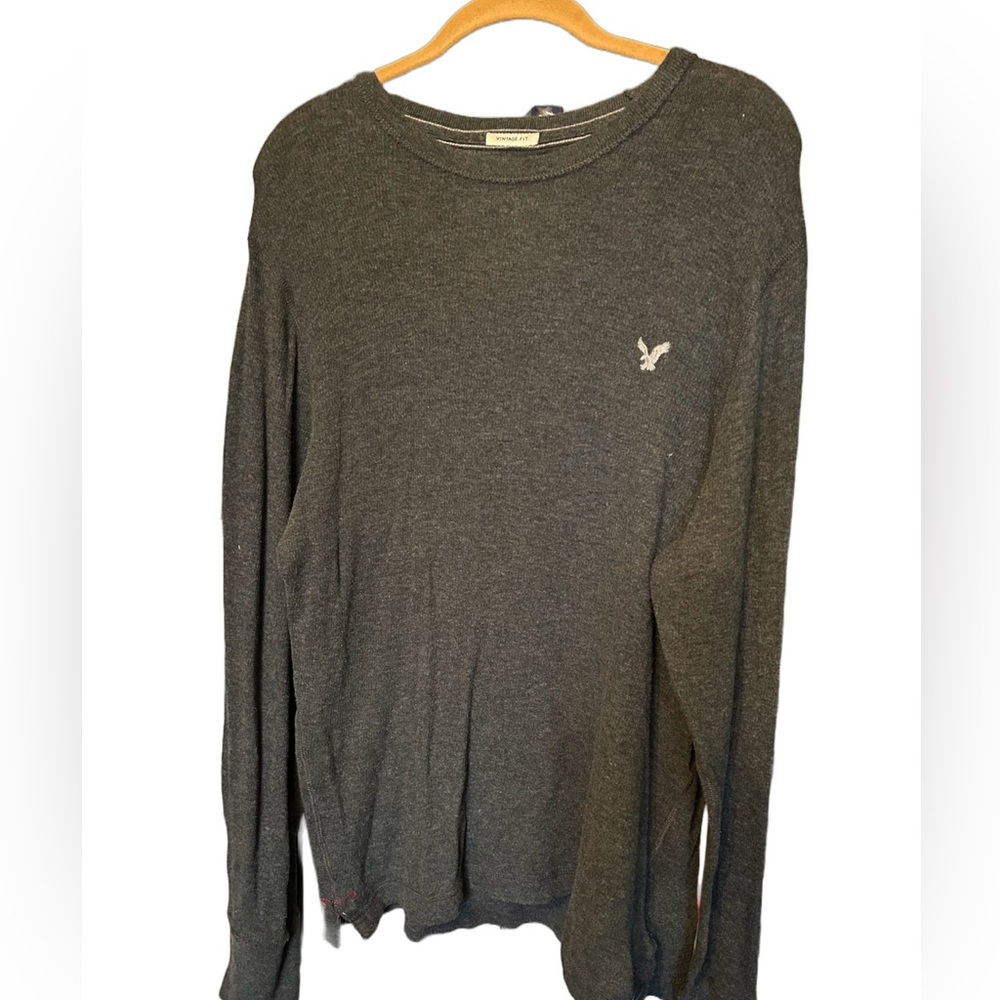 American Eagle Outfitters Men’s Gray Vintage Fit Long Sleeve